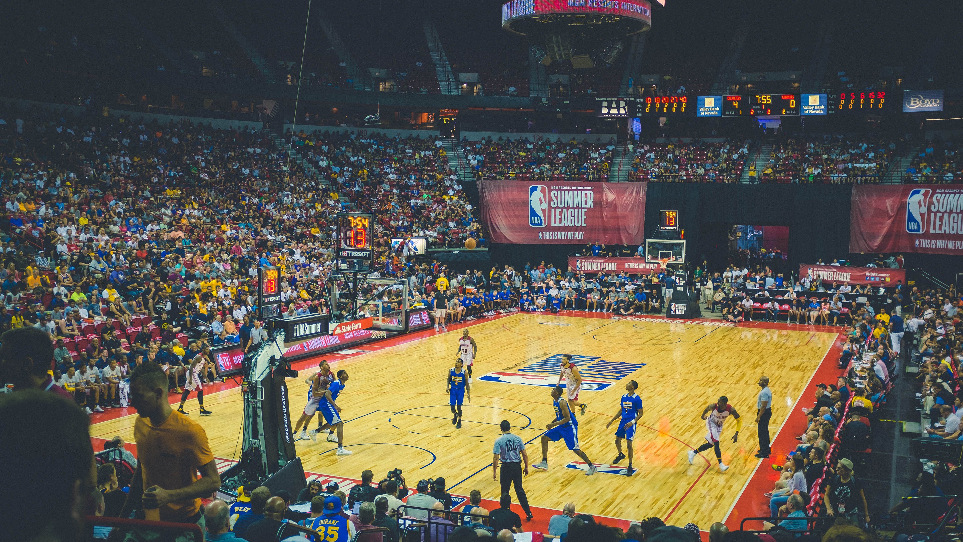 NBA联盟裁判员判罚标准化及技术培训，nba裁判协会